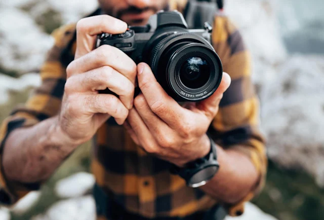 News Reporter 7.5: The Frat Boy Photographer